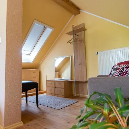 Am Kaitzer Weinberg شقة