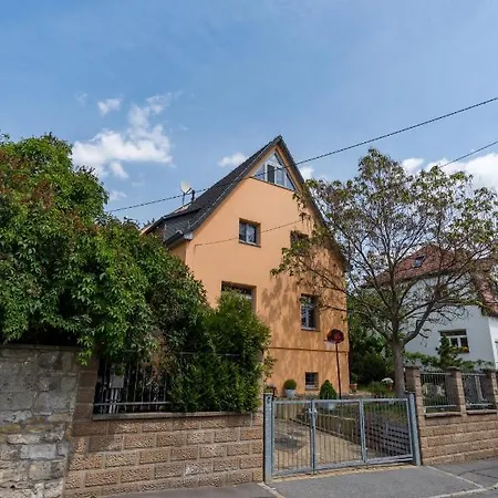 Am Kaitzer Weinberg Апартаменты *